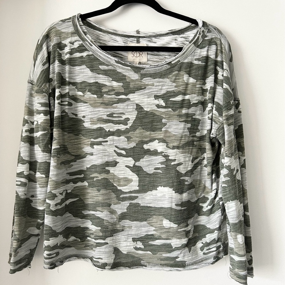 CHASER Camo Long Sleeve Tee - Picture 2 of 13